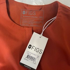 NWT Limited Figs Bristol Slim Henry Scrub Top—Auburn